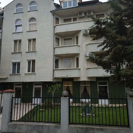 Guest House Alkor ออบซอร์ ภายนอก รูปภาพ