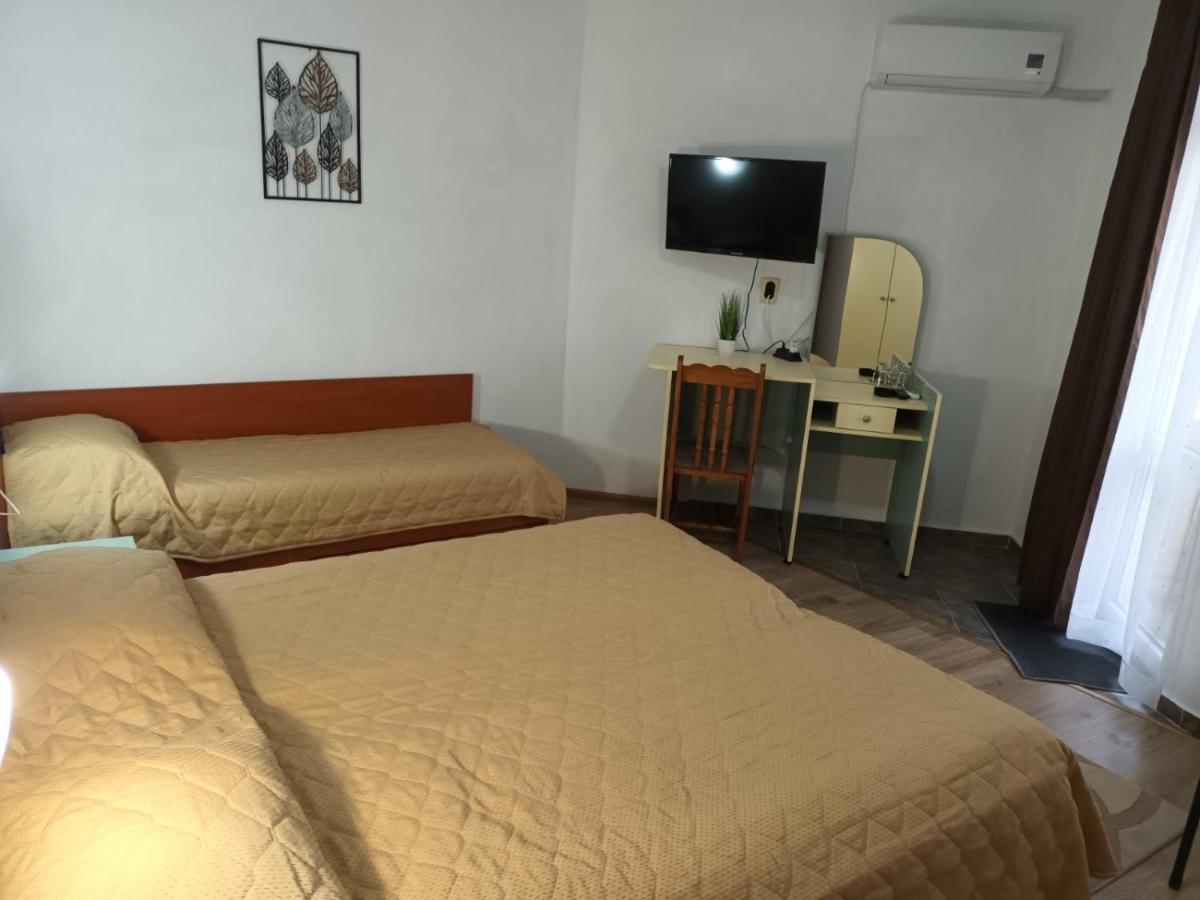 Guest House Alkor ออบซอร์ ภายนอก รูปภาพ