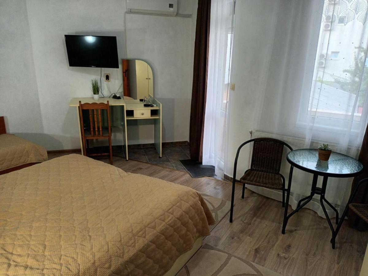 Guest House Alkor ออบซอร์ ภายนอก รูปภาพ